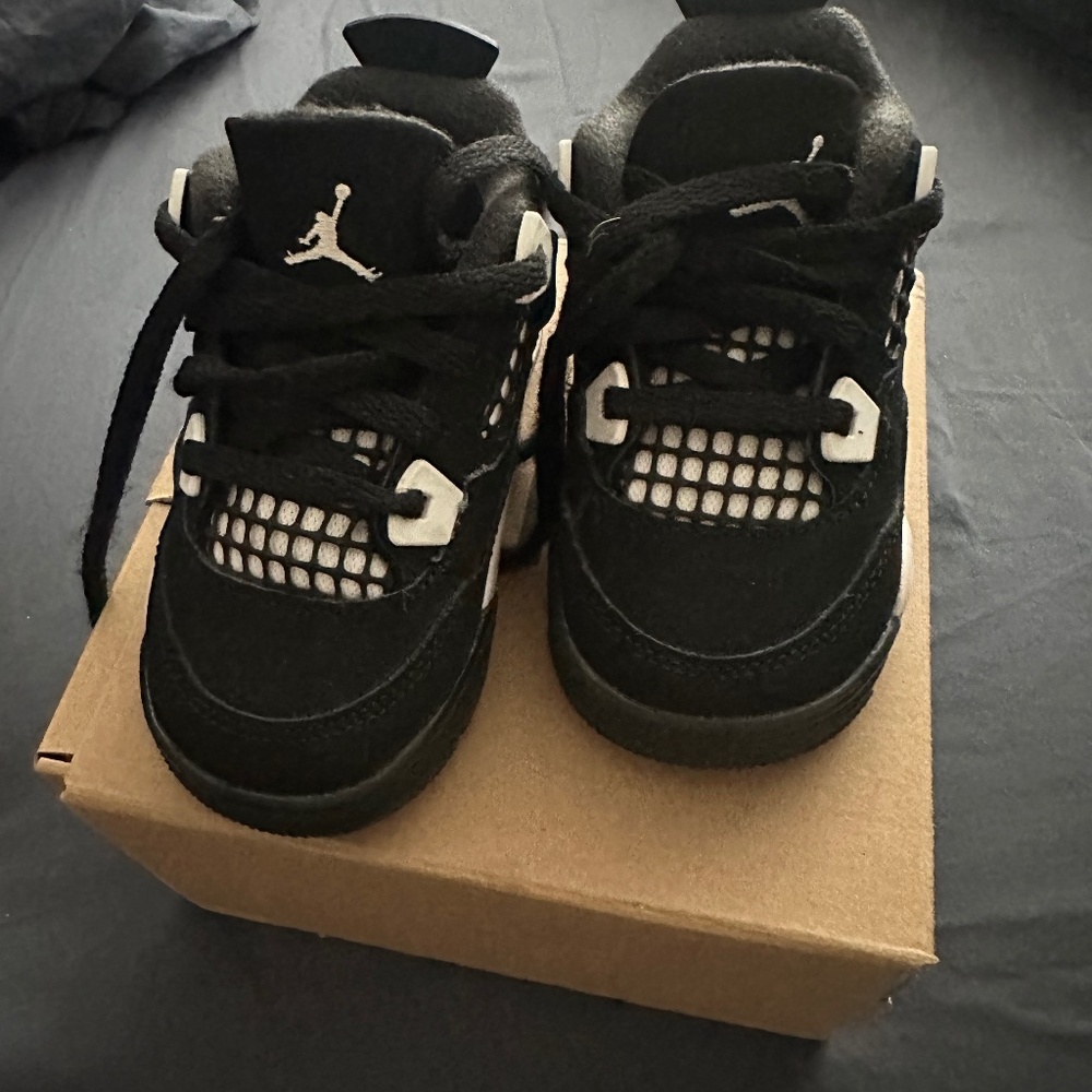 jordan’s 3s